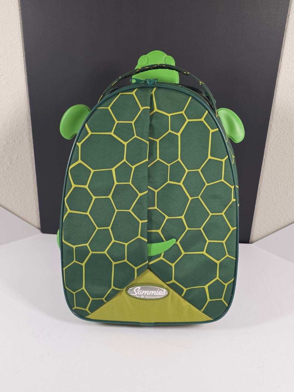 Sammies by Samsonite Turtle Kids Rolling Suitcase Upright 50 Green 28L